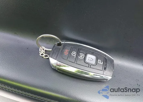 2019 Lincoln Navigator Select z USA, uszkodzony, nr VIN 5LMJJ2HT3KEL04756